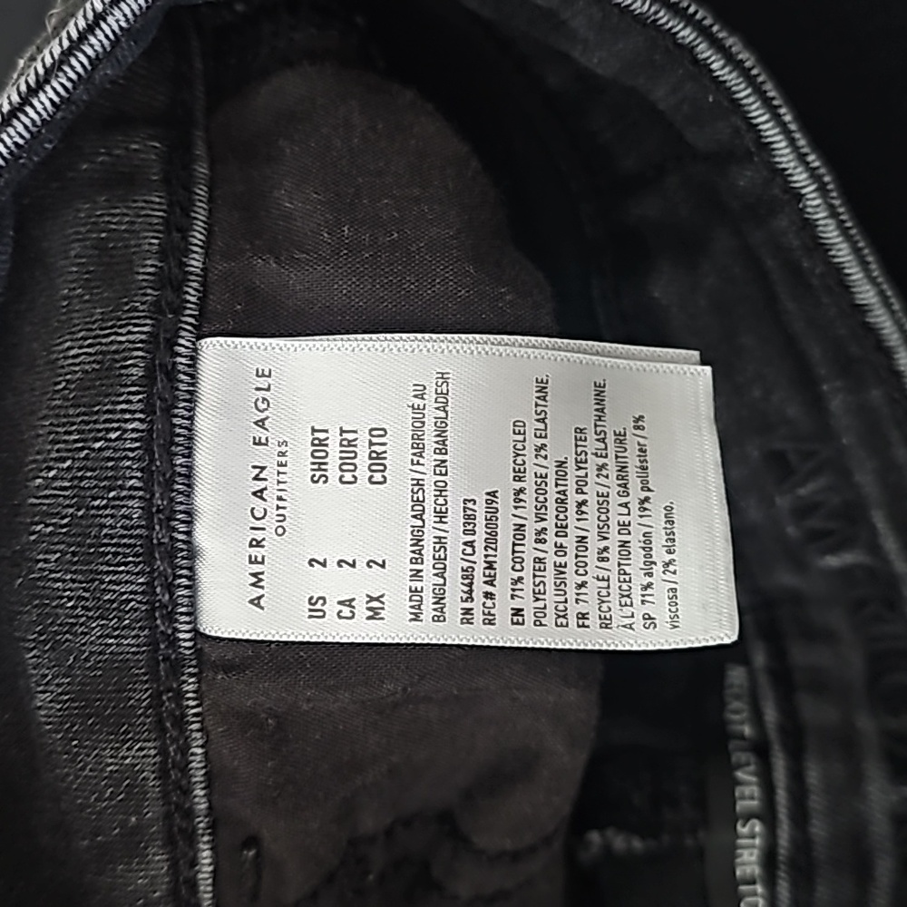 Womens super high rise jegging, black. American Eagle Outfitters. Sz 2 short - Picture 5 of 9